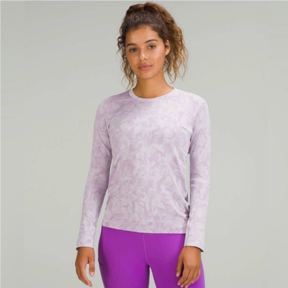 Lululemon Swiftly Relaxed Mosaic Purple Size 8 - Picture 1 of 5